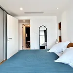 Base-Shanghai Suhe Serviced Apartment, Near East Nanjing Road & People\'S Square