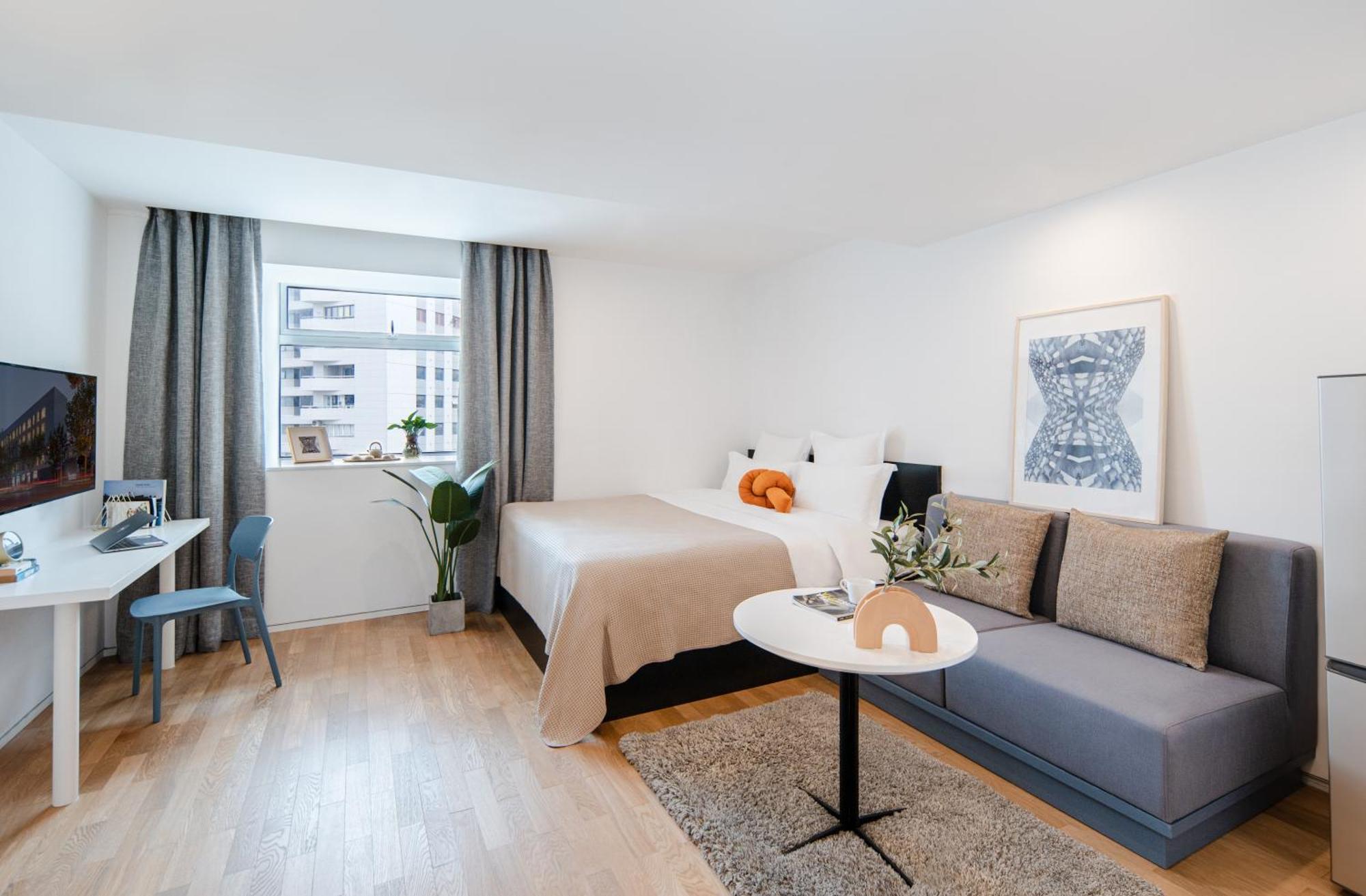 Base-shanghai Suhe Serviced Apartment, Near East Nanjing Road & People's Square Appart hôtel 4*