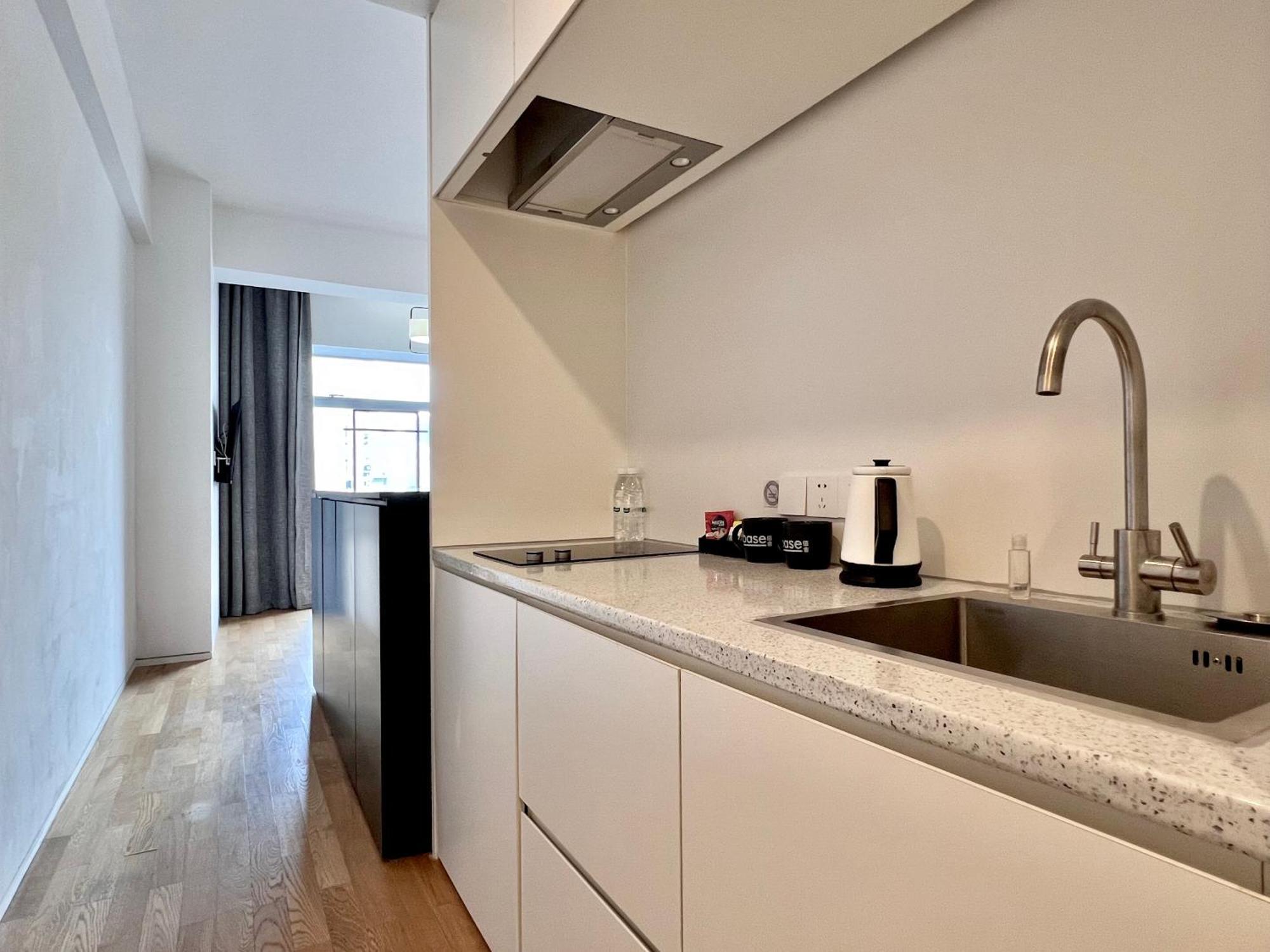 Base-shanghai Suhe Serviced Apartment, Near East Nanjing Road & People's Square Shanghai