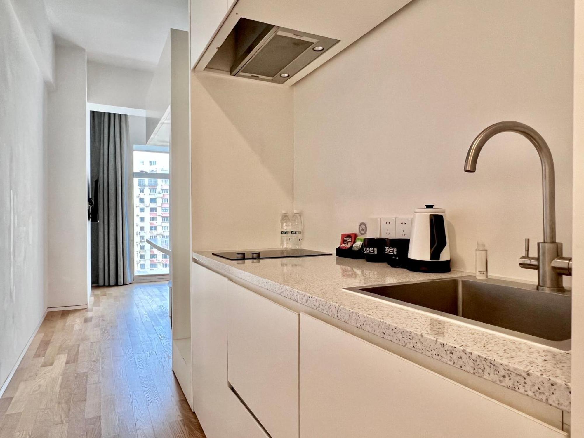 Base-shanghai Suhe Serviced Apartment, Near East Nanjing Road & People's Square 4* Thượng Hải
