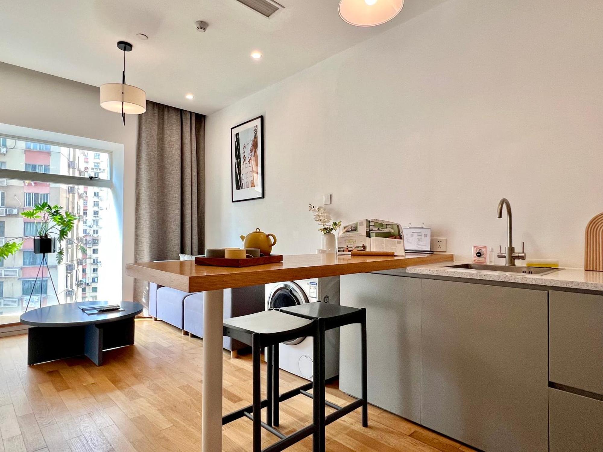 Base-shanghai Suhe Serviced Apartment, Near East Nanjing Road & People's Square Thượng Hải