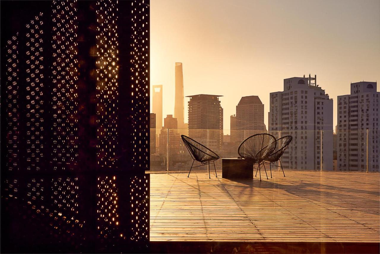 Base-shanghai Suhe Serviced Apartment, Near East Nanjing Road & People's Square Aparthotel 4*